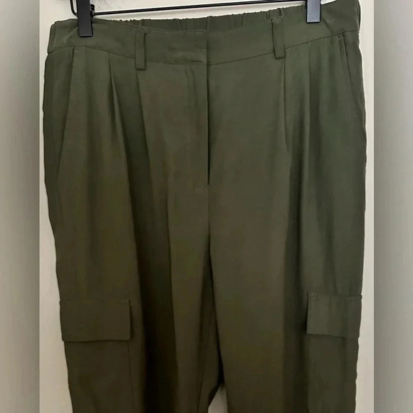 Nine West Tapered High-Waisted Utility Pants Green Olive - Size M - Picture 5 of 6